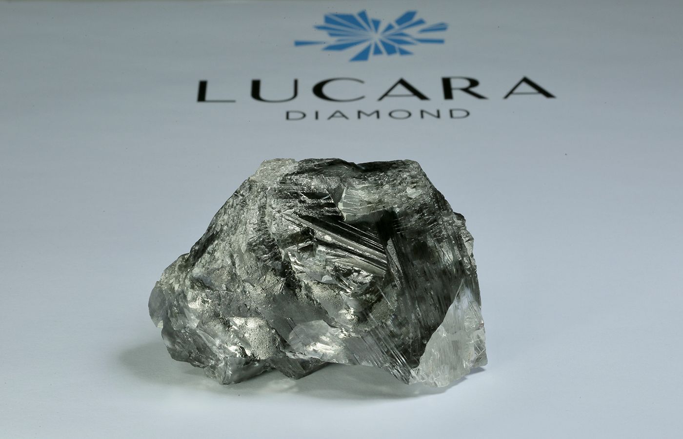 Um diamante de 1.174 quilates de Karowe, Botswana